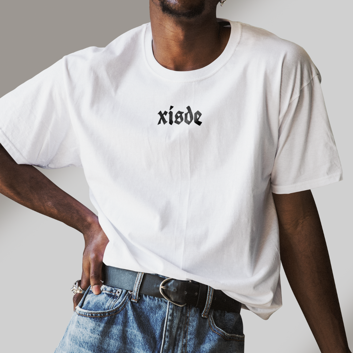 Camiseta Oversize Xisde Preta - Streetwear Urbano Autêntico