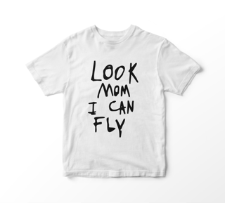 Nome do produto Camiseta Travis Scott - Look Mom I Can Fly (branco)