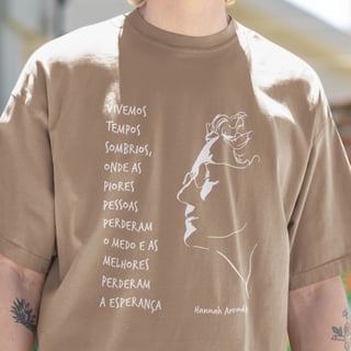 Nome do produto Tempos sombrios