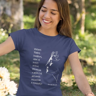 Nome do produto Tempos sombrios (Baby look - Algodão peruano)