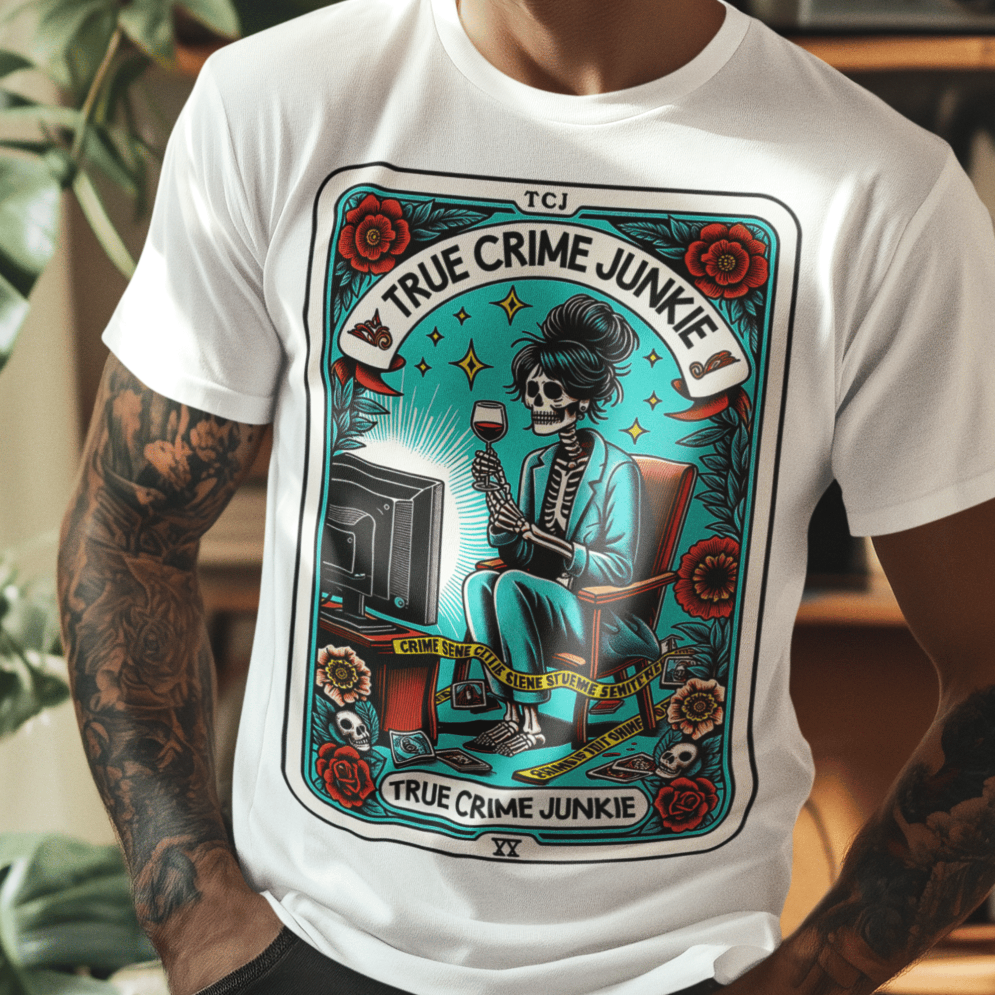 True Crime Junkie - Camiseta