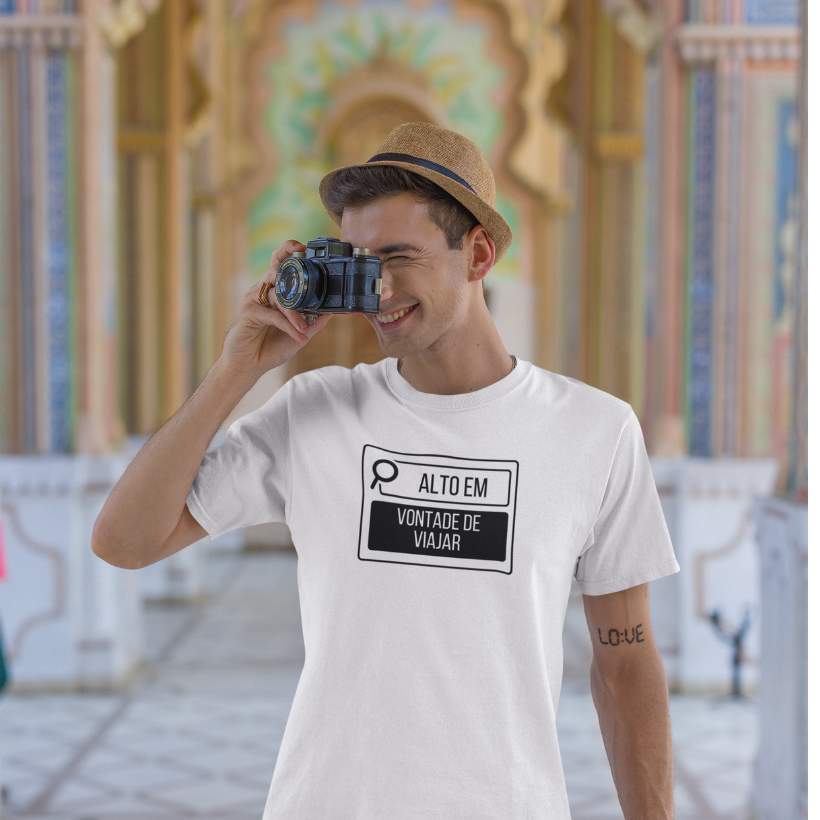 Camiseta Alto em Vontade de Viajar Quality