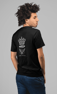Nome do produto Camiseta Santíssima Trindade