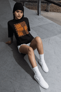Nome do produto Camiseta Oversized - Exu Loves You Fine