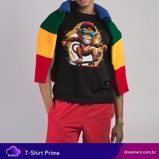 Nome do produto Camiseta Sk8 Monkey – Liberdade em Duas Rodas e Quatro Patas