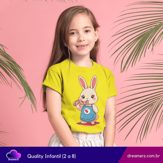 Nome do produto Camiseta Coelhinho Pizza Lover – A Fofura que Ama Fast Food!
