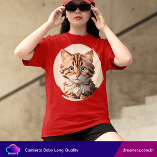 Nome do produto Camiseta Feminina Gatinho Olhar Encantado – Amor à Primeira Vista