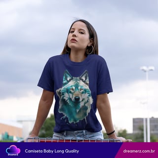 Nome do produto Camiseta Lobo Aquarela – Força, Liberdade e Estilo
