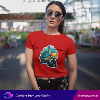 Nome do produto Camiseta Feminina Tartaruga Surfista – Estilo Submarino com Atitude!