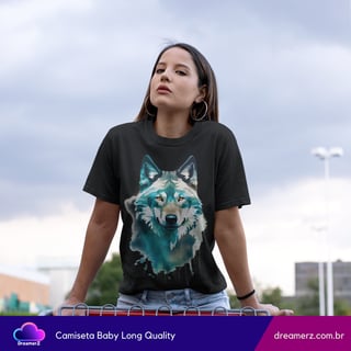 Nome do produto Camiseta Lobo Aquarela – Força, Liberdade e Estilo