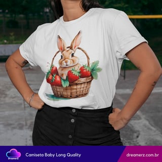 Nome do produto Camiseta Feminina Coelhinho & Morangos – Doçura em Forma de Estampa!
