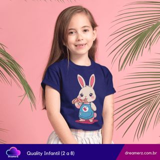 Nome do produto Camiseta Coelhinho Pizza Lover – A Fofura que Ama Fast Food!