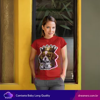 Nome do produto Camiseta Feminina Doguinho Real – Fofo, Fiel e Cheio de Estilo!