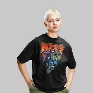 Camiseta Oversized Unissex KISS – Rock de Arena | Leve o show para o dia a dia