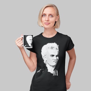 Camiseta Feminina Billy Idol em Negativo | O ícone punk em versão ousada