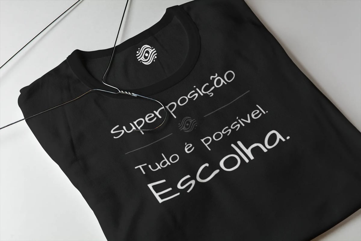 Nome do produto: Camiseta Superposição - Tudo é Possível. Escolha.