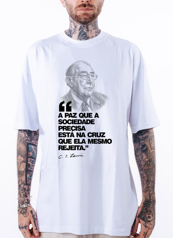 Camiseta Oversized A Cruz - CS Lewis