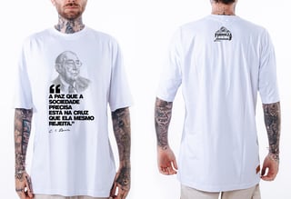 Nome do produto Camiseta Oversized A Cruz - CS Lewis