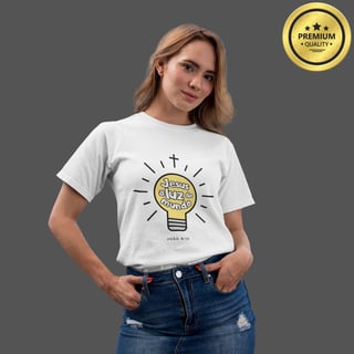 Nome do produto Camiseta Feminina Premium Jesus a luz do mundo