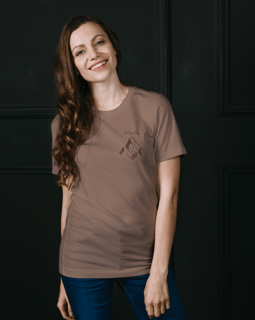 Nome do produto EIS-ME AQUI - TSHIRT