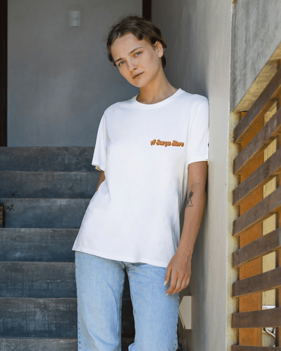 EU NÃO SOU DESSE MUNDO - T-SHIRT 