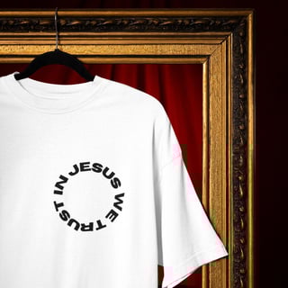 Nome do produto T-shirt | In Jesus We Trust