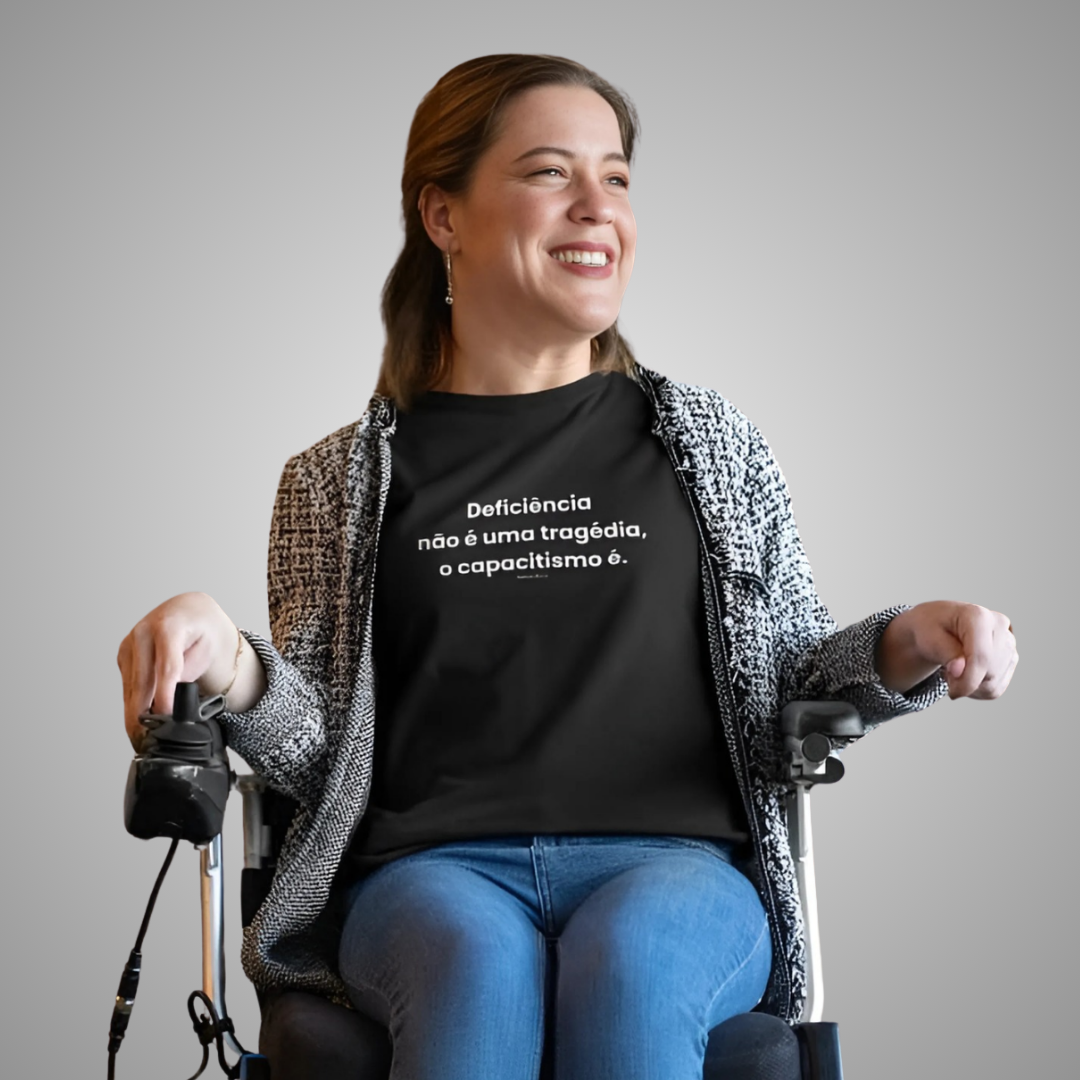 Nome do produto: Camiseta A tragédia do capacitismo