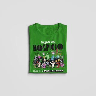 Nome do produto Camiseta Baby Look - Parece um Hospício Mas é a Festa da Firma