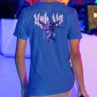 Nome do produto T-Shirt | Entre o Céu e o Caos - Azul