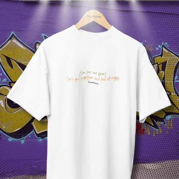 OVERSIZED - ONE LOVE