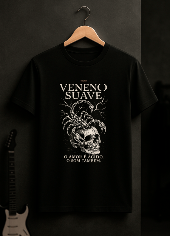 Veneno Suave – Camiseta Ácida Para Corações Imunes
