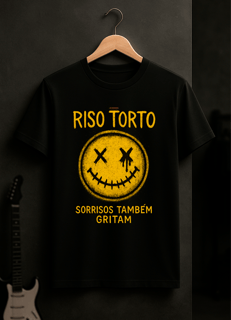Riso Torto — Sorriso Sujo de Grunge