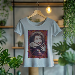 Nome do produto Camiseta Feminina Piaf