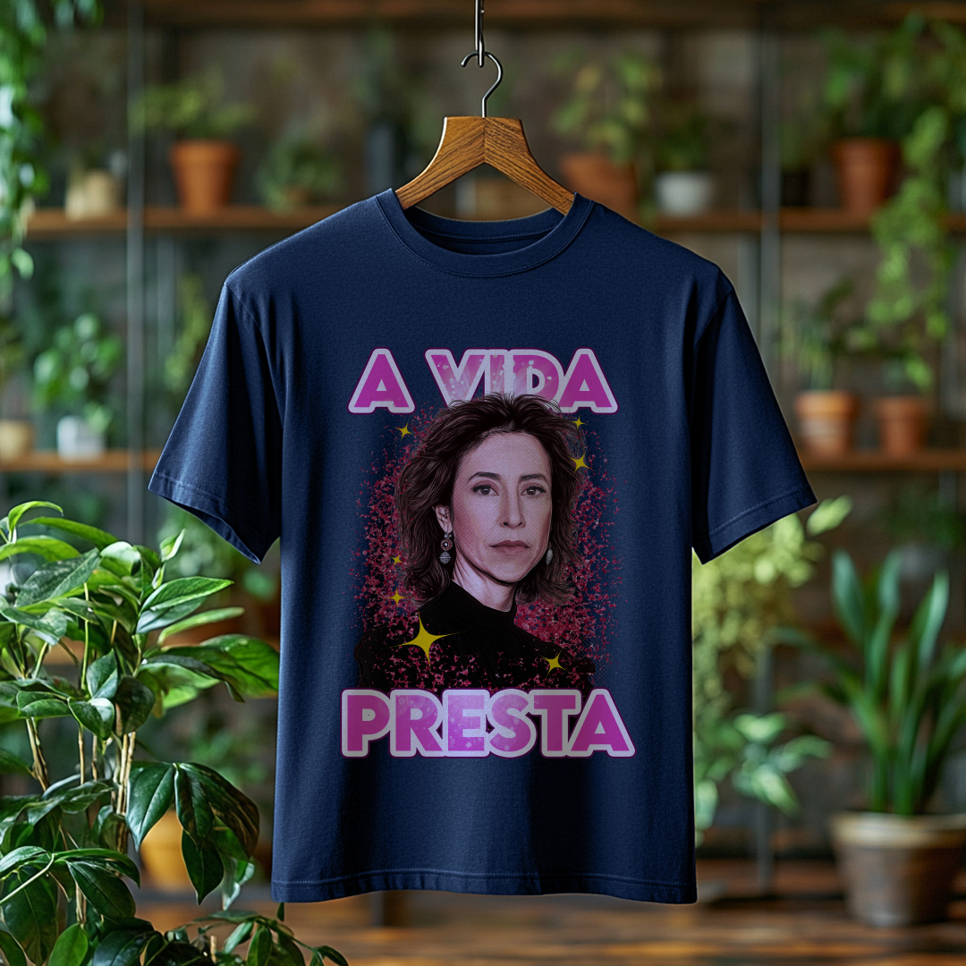 Nome do produto: Camiseta Plus Size A Vida Presta