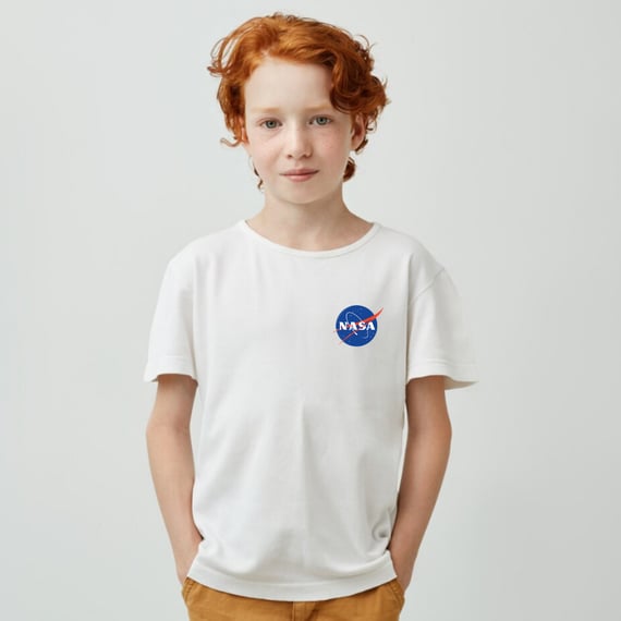 Camisa NASA Infantil Minimalista