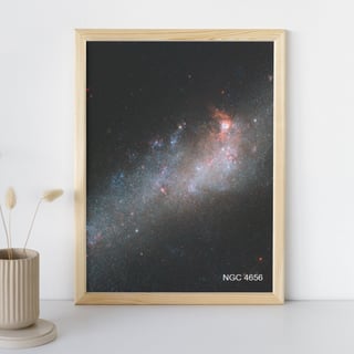 Nome do produtoPoster Retrato - Galáxia NGC 4656