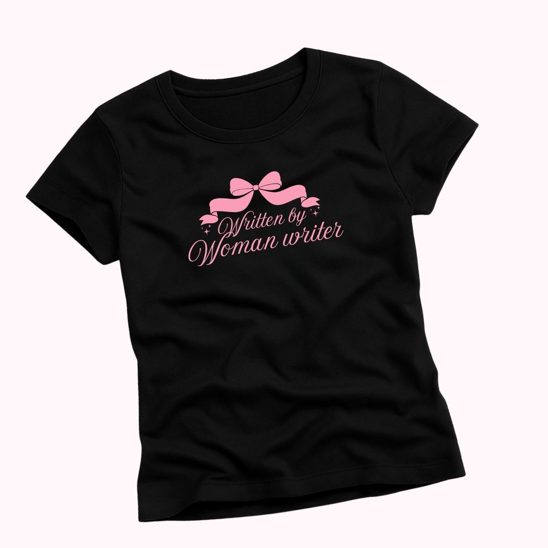 Nome do produto: WRITTEN BY WOMAN-Baby tee