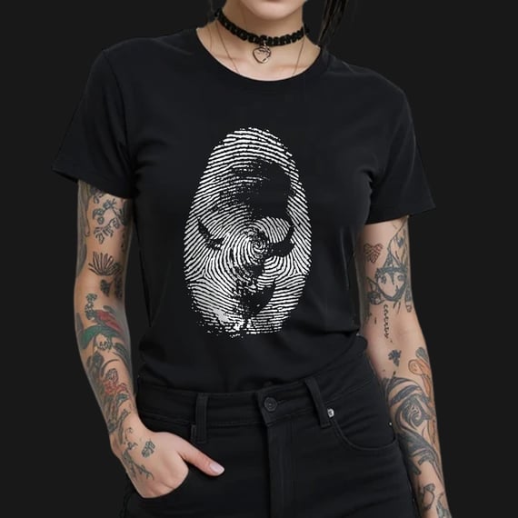 Fingerprint Skull - Feminina