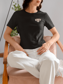 Nome do produtoCamiseta feminina Yunari