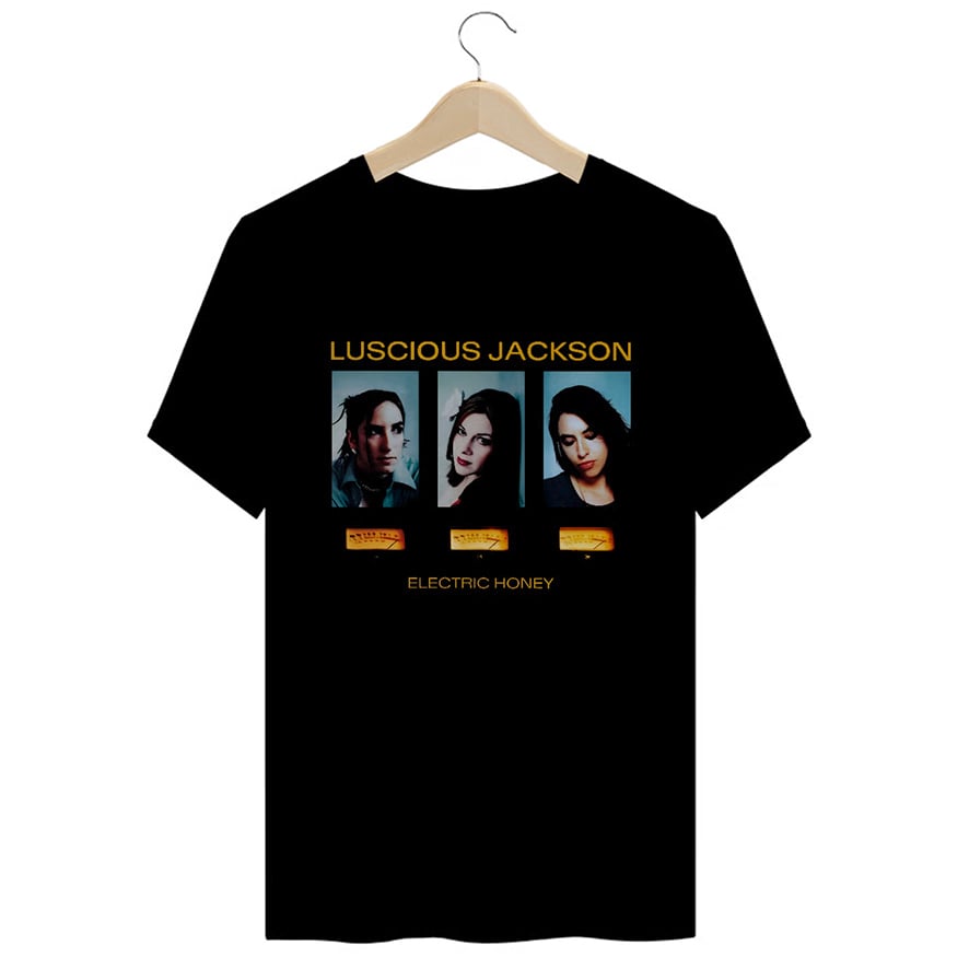 Nome do produto: Camiseta Premium Lucious Jackson - Coleção Rock