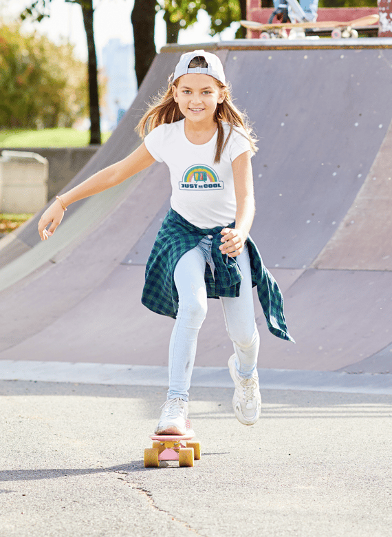 Camiseta Just Be CooI (2 a 14 anos)