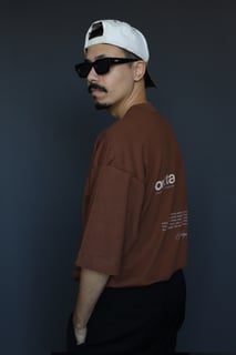 Nome do produto Camiseta Outta Marrom