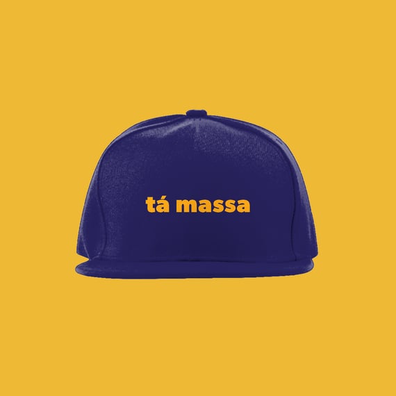 Boné Tá Massa (texto amarelo)