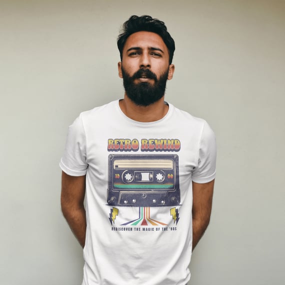 CAMISETA PREMIUM | Retro Rewind