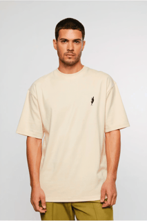 Nome do produto CAMISETA OVERSIZED LOGO