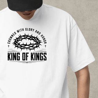 Nome do produtoCamiseta Oversized | “King of Kings”