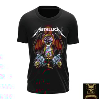 Metallica: Camiseta Justiça Corrompida – O Grito de Rebelião em Aço e Pedra