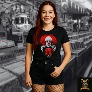Nome do produto Stephen King's IT – Camiseta O Mestre das Marionetes no Circo do Terror