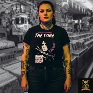 Nome do produto The Cure - Camiseta Robert Scissorhands – The Cure dos Cortes Emocionais