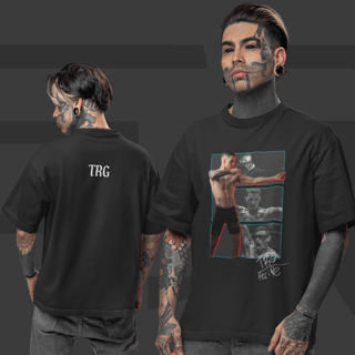 Nome do produto Camiseta Oversized - TRG Franco Atirador Autografada | Arte no peito